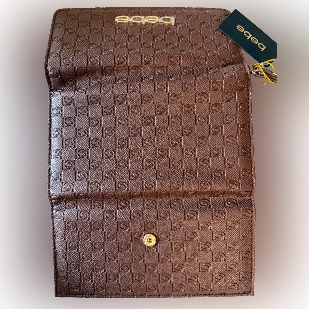 Bebe Trifold Wristlet Wallet Vegan Leather “Jeremy” - Picture 4 of 5
